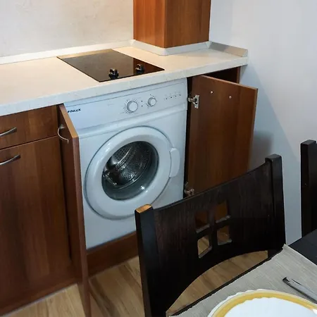 Apartcomplex Victorio 2 شقة *