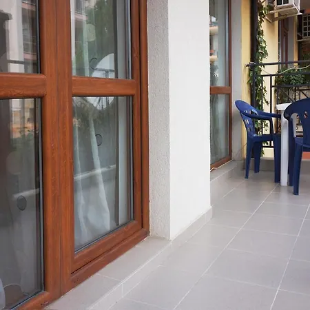 Apartcomplex Victorio 2 شقة سفيتي فلاس