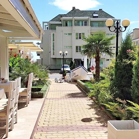公寓 Apartcomplex Victorio 2